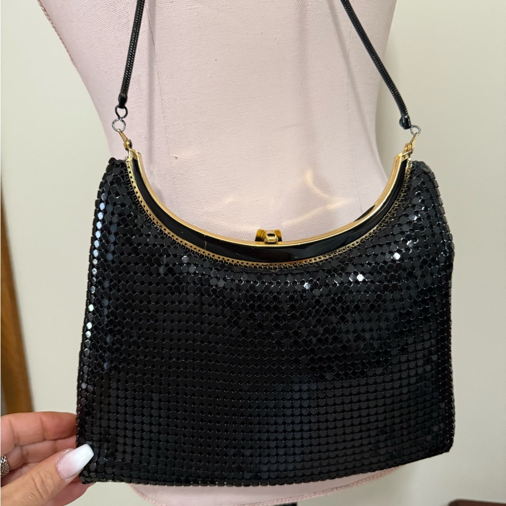 Vintage black mesh metal crossbody evening bag - Picture 4 of 10